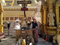 -ခြောက်ထပ်ကြီးရွှေသာလျောင်းဘုရားကြီး