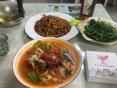 -天天向上素食餐厅(五台山店)