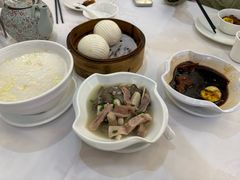 -万山楼海鲜酒家·二十三年老字号