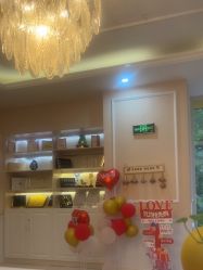 -Bollins波林丝•专研护发中心