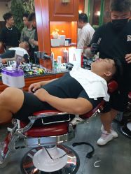 -米娜男士新国潮理发馆