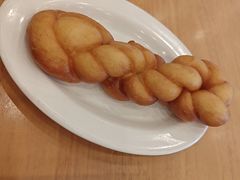 -华中科技大学东三学生食堂