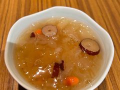 红枣银耳雪梨汤-禾珍珠家常小馆(河南博物院店)