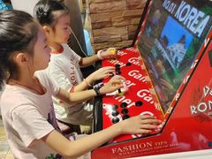 -玩坞轰趴馆·户外团建聚会主题生日派对馆(世豪广场店)