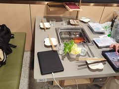 -海底捞火锅(珠影星光城夜宵主题店)