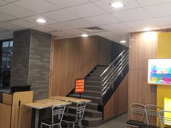 -麦当劳(新城市广场店)