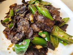 -六泰居·尔滨地标·东北菜(泰山路店)