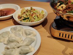 -关东小磨东北菜(上海长风大悦城店)