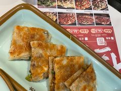 -江边城外烤全鱼(世茂广场店)