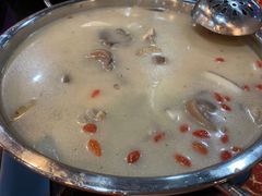 -湛江海鲜食府(一号路店)