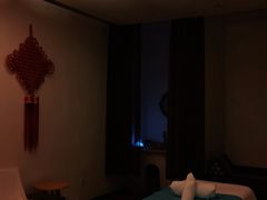 -汤臣海派理疗公馆
