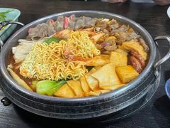 传统部队火锅-the frypan韩国炸鸡啤酒(五路居店)