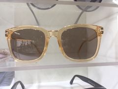 -杭州宝岛眼镜(东三环南路店)