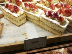 -可颂坊(中心书城店)