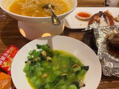 -新白鹿餐厅(银泰西湖文化广场店)