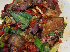 乡里小炒腊肉-笨罗卜浏阳菜馆(龙华鹏润达店)
