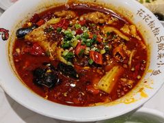 -渝是乎酸菜鱼(龙旗购物中心店)