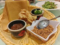-鲁菜根·泰安菜(万达店)