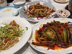 -八大碗·地道东北菜(中街店)