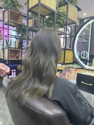 -藤野造型烫染·漂发