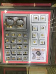 -周生生Chow Sang Sang(东方店)