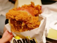 培根鸡腿肉霸堡-肯德基(万象城店)