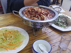 -溢心园香河肉饼总店