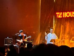 -TZ House音乐现场(来福士中心店)