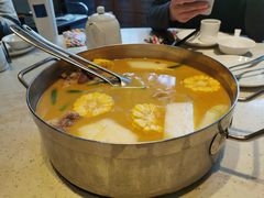 -肥仔文澳门猪骨煲(南京西路店)