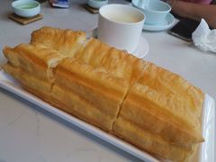 招牌超大油条-悦满楼·西关名点·湛江名菜(航空综合大厦店)