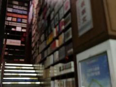 -新华书店(新街口旗舰店)