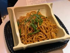 开洋葱油拌面-荟廷·晶萃(陆家嘴尚悦湾店)