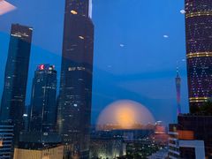 -广州富力君悦大酒店空中花园