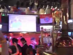 -皇冠自酿啤酒坊(中国红街5号楼店)