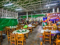 大堂-四川小胡子海鲜(丁村万人海鲜广场店)