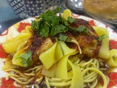 黄面-園丁烤肉缸子肉