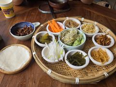 -包整·丝娃娃(一览甲秀楼风景店)