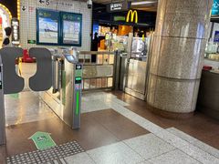 -麦当劳(中山公园龙之梦店)