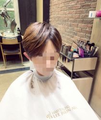 -韩国李知恩形象设计