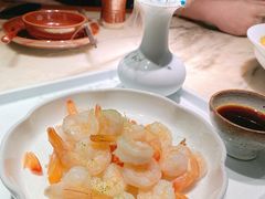 龙井凤尾虾-桂满陇·景观餐厅(新世界店)
