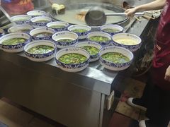 -镇南锅盖面馆(解放路店)