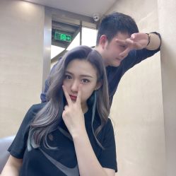 -变画·发型STUDIO