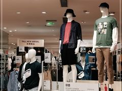 -优衣库(上海虹口龙之梦店)