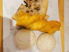 葱花大油条-头壹号  羊汤·饸饹面·大油条(西二旗店)