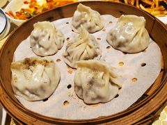 薄皮包子-巴扎美食·新疆菜·西域歌舞表演餐厅(新疆大厦店)
