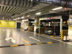 -BFC外滩金融中心停车场