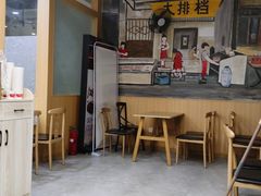 -江城燕子大排档(江汉路步行街店)