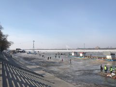 -人民防洪胜利纪念塔