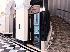 -Salon de Ville浦江汇(上海外滩华尔道夫酒店店)