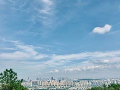 -灵岩山风景区